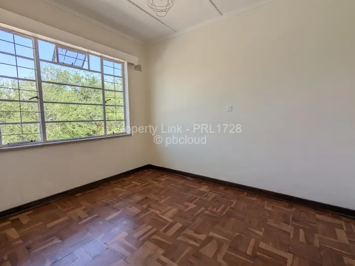 Flat/Apartment to Rent in Avondale