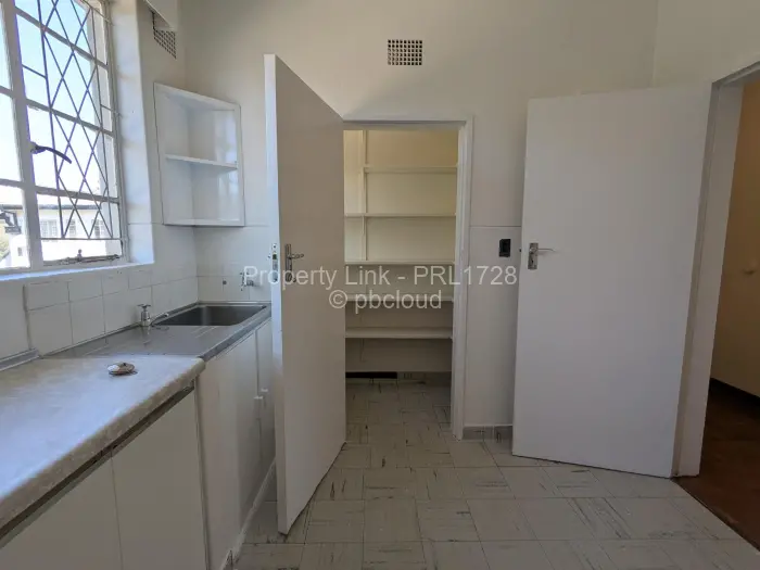 Flat/Apartment to Rent in Avondale