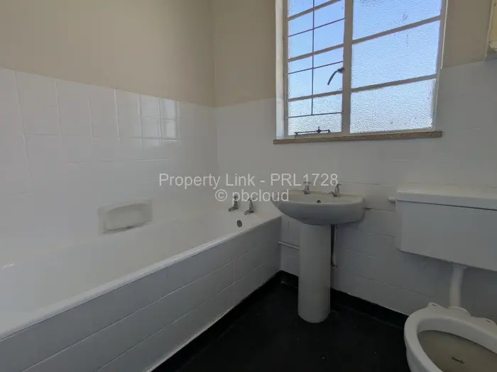 Flat/Apartment to Rent in Avondale