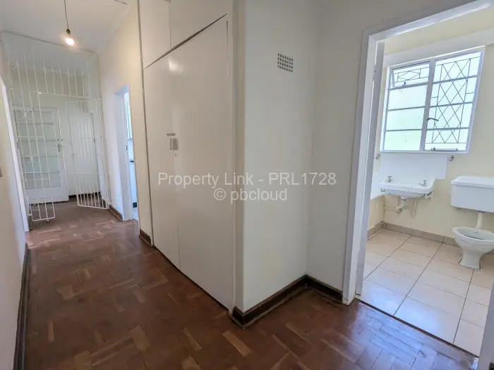 Flat/Apartment to Rent in Avondale