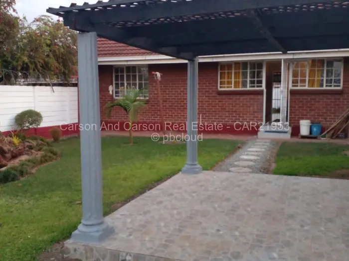 2 Bedroom Cottage/Garden Flat to Rent in Meyrick Park