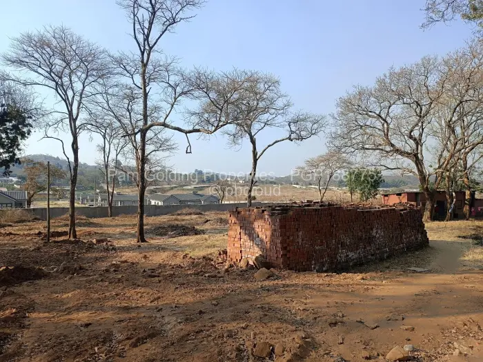 Stand for Sale in Shawasha Hills, Harare