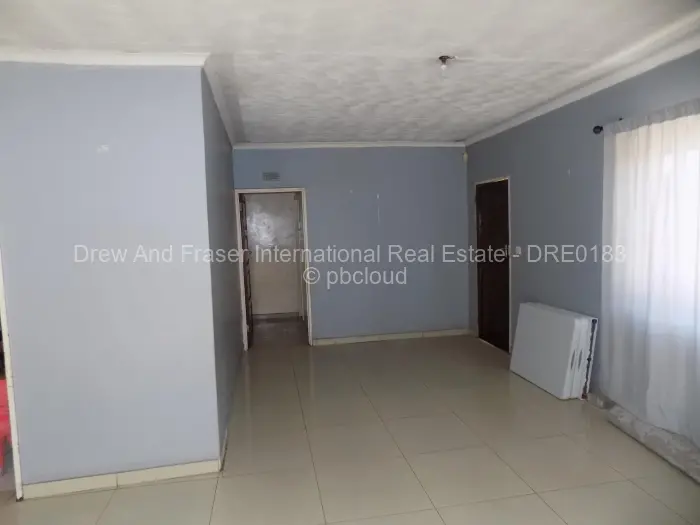 3 Bedroom House to Rent in Msasa Park