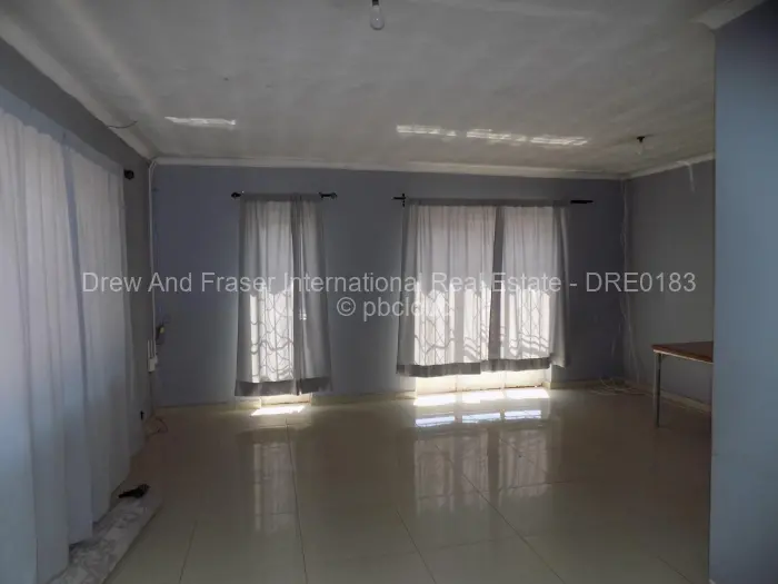 3 Bedroom House to Rent in Msasa Park