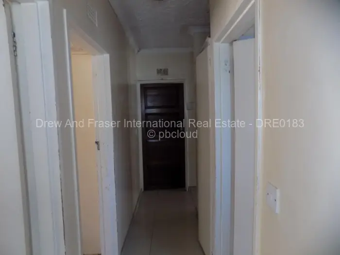 3 Bedroom House to Rent in Msasa Park