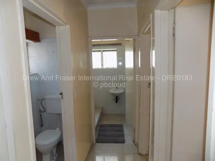 3 Bedroom House to Rent in Msasa Park