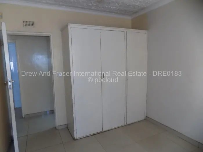 3 Bedroom House to Rent in Msasa Park