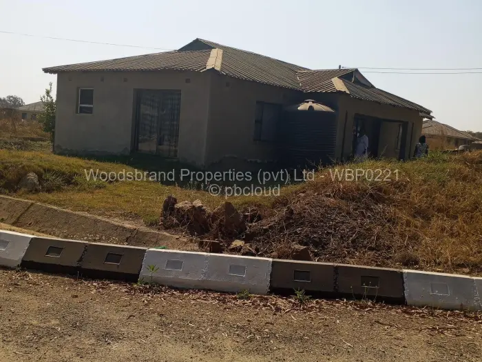 4 Bedroom House for Sale in Glaudina, Harare