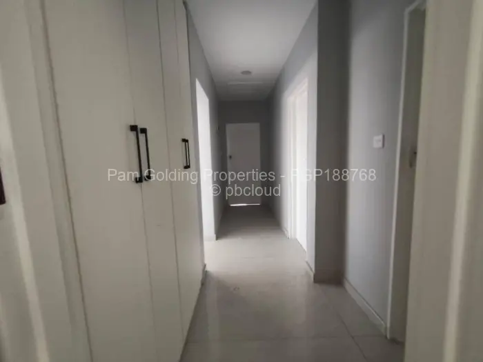 Townhouse/Complex/Cluster to Rent in Marlborough