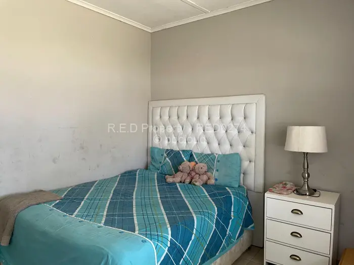 5 Bedroom House for Sale in Parklands, Bulawayo