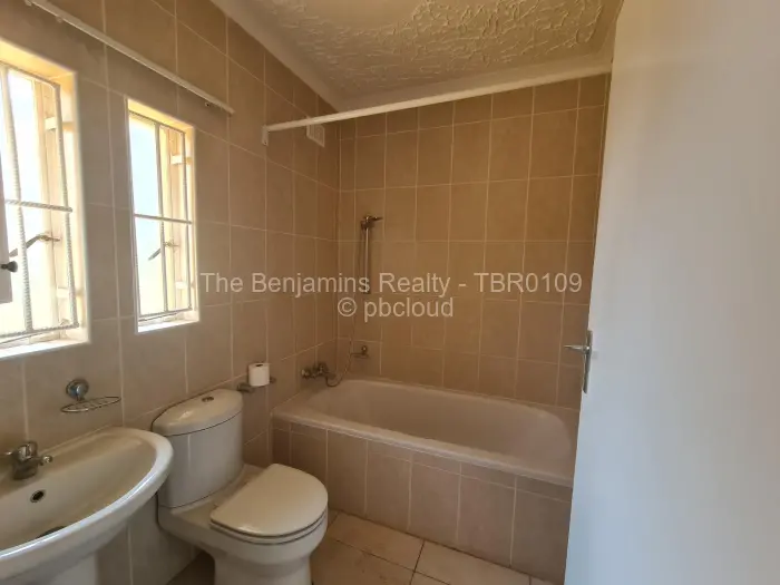 4 Bedroom House to Rent in Mount Pleasant