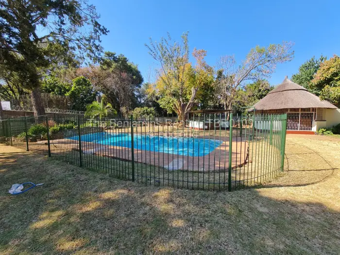 4 Bedroom House to Rent in Mount Pleasant
