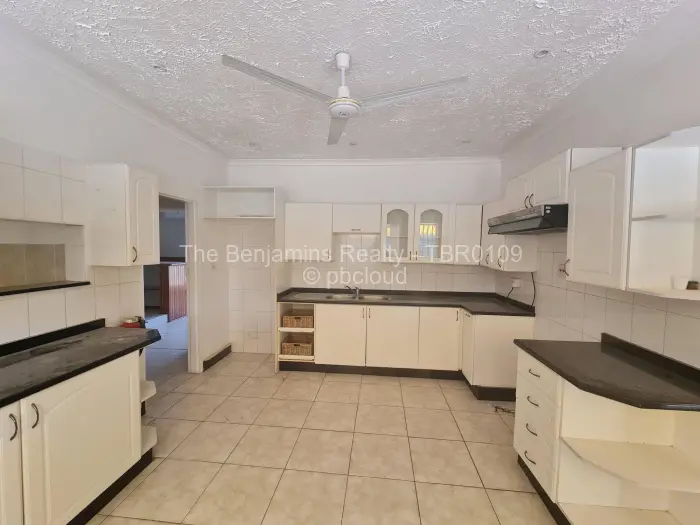 4 Bedroom House to Rent in Mount Pleasant