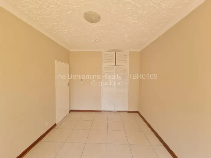 4 Bedroom House to Rent in Mount Pleasant