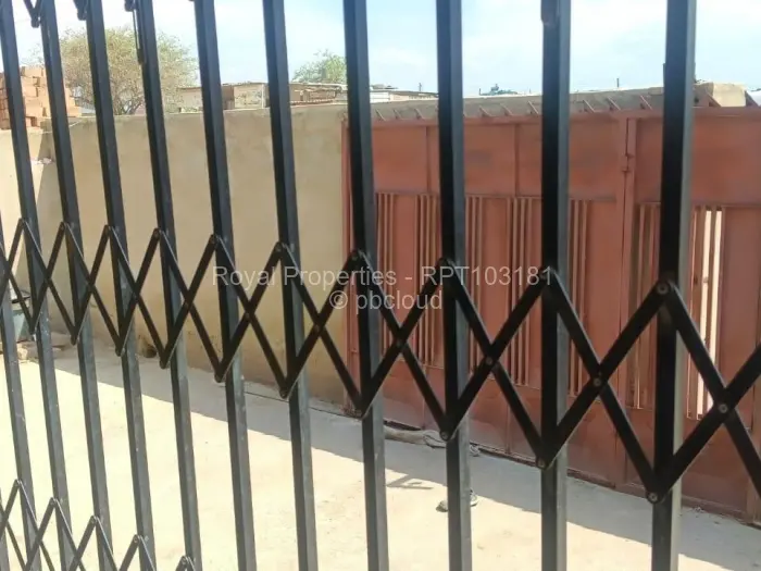 4 Bedroom House for Sale in Southlea Park, Harare