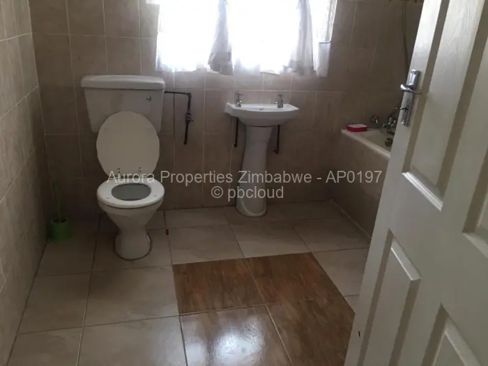 3 Bedroom House to Rent in Budiriro