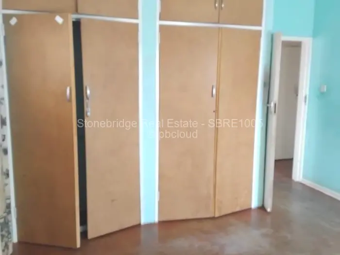 4 Bedroom House for Sale in Sunning Hill, Bulawayo