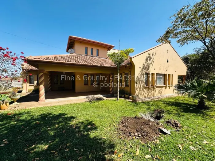 5 Bedroom House to Rent in Mount Pleasant Heights
