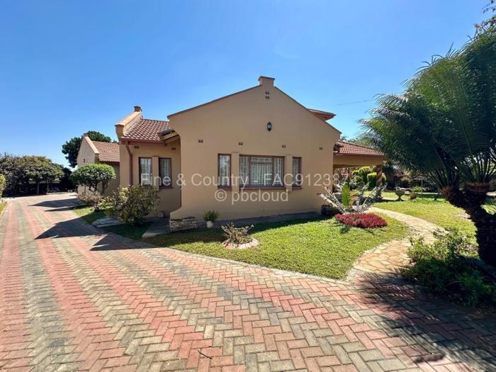 5 Bedroom House to Rent in Mount Pleasant Heights, Harare
