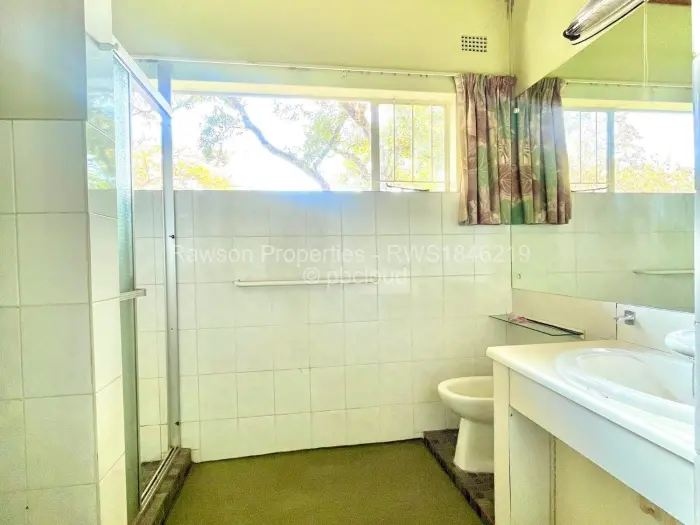 6 Bedroom House for Sale in Rolf Valley, Harare