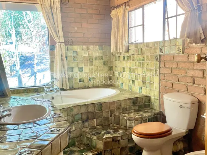 6 Bedroom House for Sale in Rolf Valley, Harare