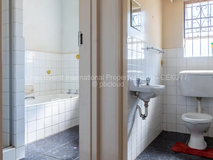 4 Bedroom House for Sale in Greencroft, Harare