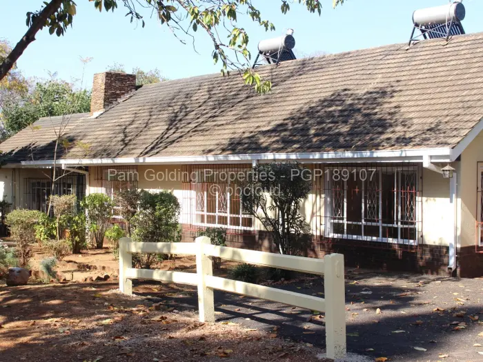 5 Bedroom House to Rent in Greendale