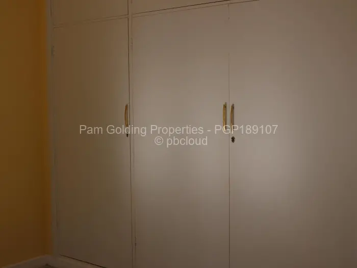 5 Bedroom House to Rent in Greendale