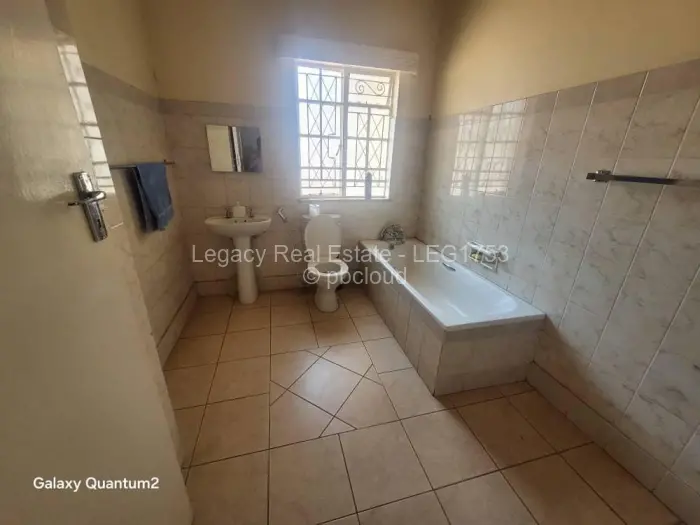 Commercial Property to Rent in Milton Park