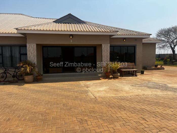 Townhouse/Cluster to Rent in Hogerty Hill, Harare