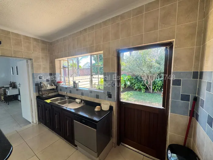 5 Bedroom House for Sale in Gunhill, Harare
