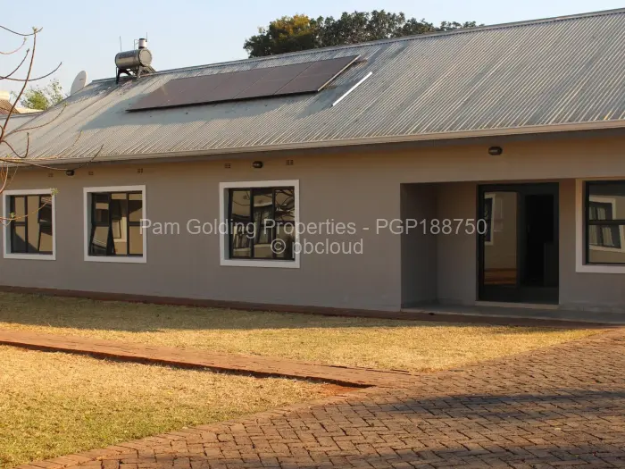 Townhouse/Complex/Cluster to Rent in Mandara
