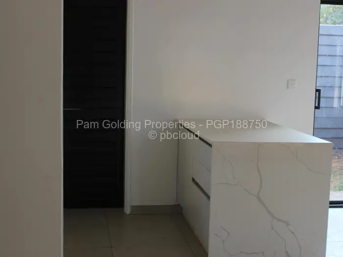 Townhouse/Complex/Cluster to Rent in Mandara