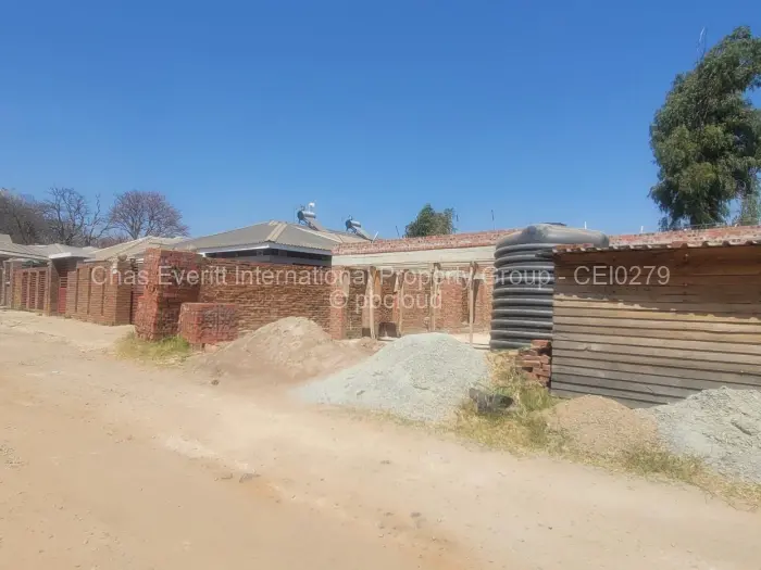 4 Bedroom House for Sale in Tynwald, Harare