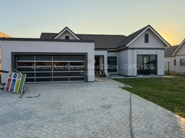 Townhouse/Complex/Cluster to Rent in Fairview