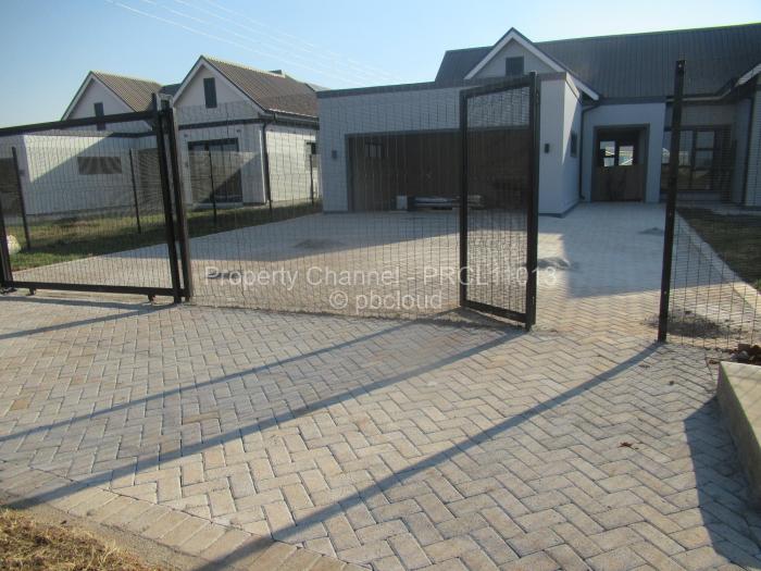 Flat/Apartment to Rent in Fairview, Harare