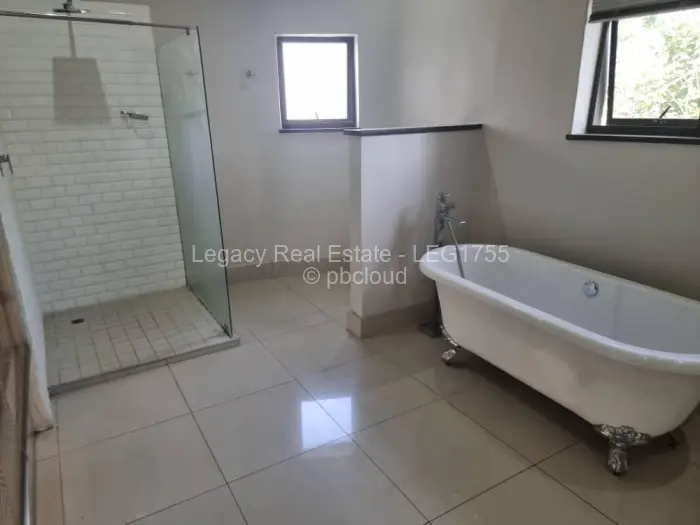 4 Bedroom House to Rent in Borrowdale Brooke