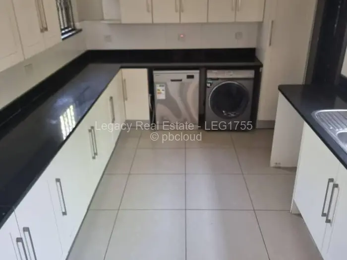 4 Bedroom House to Rent in Borrowdale Brooke