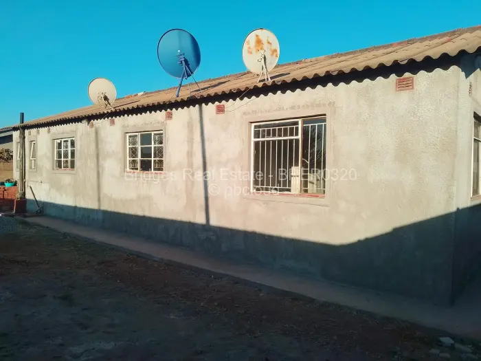 3 Bedroom House to Rent in Warren Park, Harare