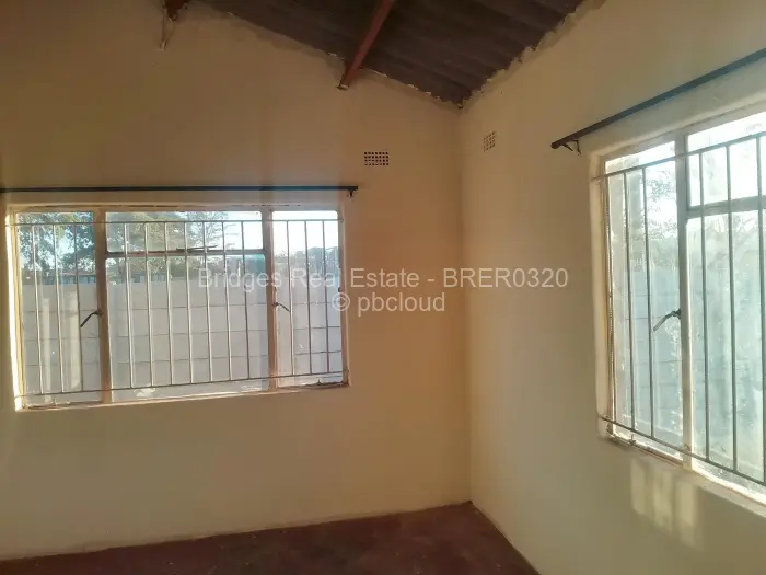 3 Bedroom House to Rent in Warren Park, Harare