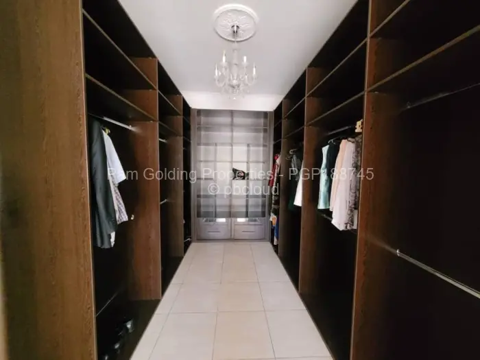 8 Bedroom House for Sale in Glen Lorne, Harare