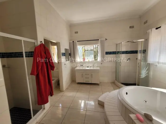 8 Bedroom House for Sale in Glen Lorne, Harare