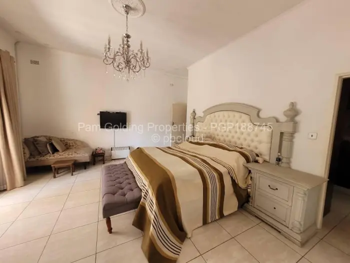 8 Bedroom House for Sale in Glen Lorne, Harare