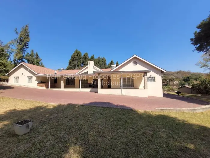 8 Bedroom House for Sale in Glen Lorne, Harare