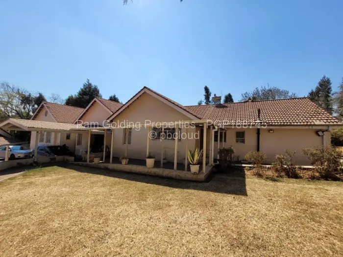 8 Bedroom House for Sale in Glen Lorne, Harare