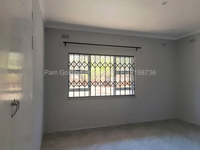 4 Bedroom House to Rent in Mount Pleasant
