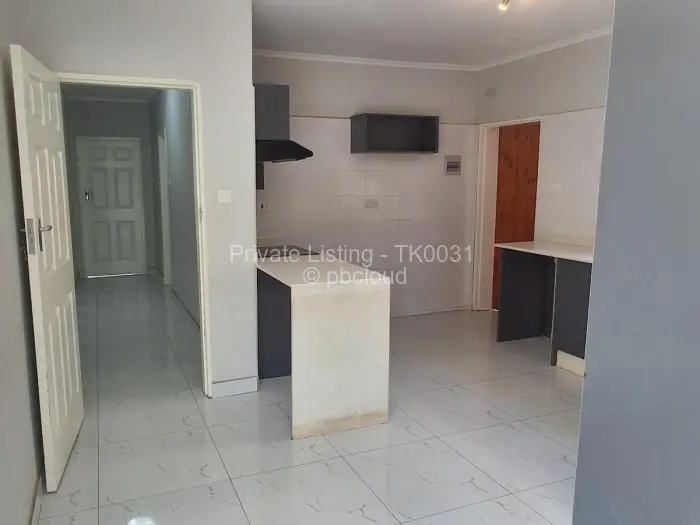 Townhouse/Complex/Cluster to Rent in Bluff Hill