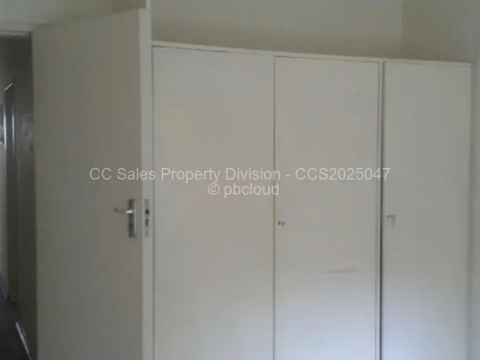 3 Bedroom House for Sale in Bradfield, Bulawayo