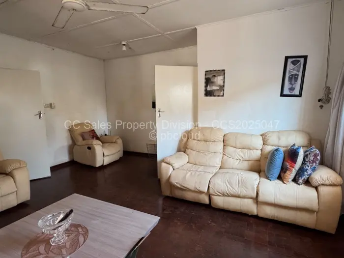 3 Bedroom House for Sale in Bradfield, Bulawayo
