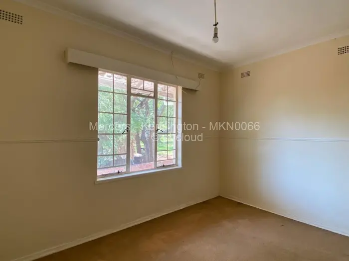 Flat/Apartment to Rent in Avondale West